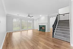 3207 Scenic Elm St, Houston, TX 77059 - Photo 19