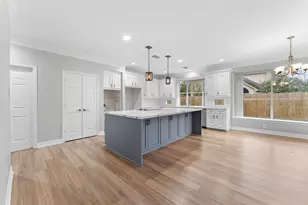 3207 Scenic Elm St, Houston, TX 77059 - Photo 11