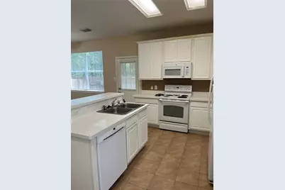231 N Burberry Park Circle, The Woodlands, TX 77382 - Photo 5