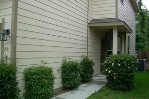 231 N Burberry Park Cir, The Woodlands, TX 77382 - Photo 1