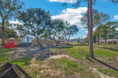 3395 Avenue G, Dickinson, TX 77539 - Photo 5