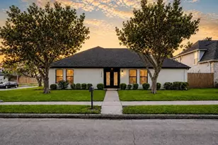2275 Woodland Springs St, Houston, TX 77077 - Photo 5