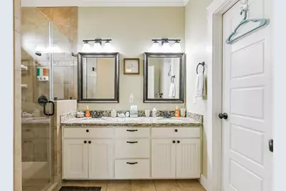 956 Townsend, Crystal Beach, TX 77650 - Photo 17