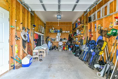 956 Townsend, Crystal Beach, TX 77650 - Photo 29