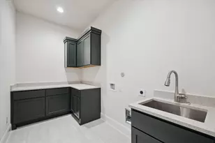 14015 Hawk Vis Ct, Willis, TX 77318 - Photo 21