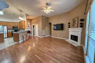 9206 Hidden Lake E, Magnolia, TX 77354 - Photo 7