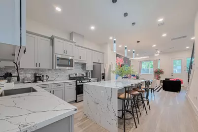 2909 Nagle Street, Houston, TX 77004 - Photo 3