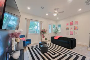 2909 Nagle St, Houston, TX 77004 - Photo 9