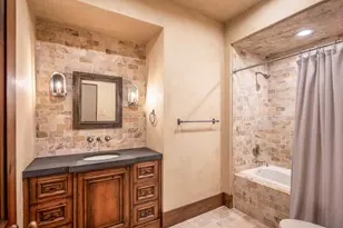 15 North Badger Lodge Circle, Spring, TX 77389 - Photo 37