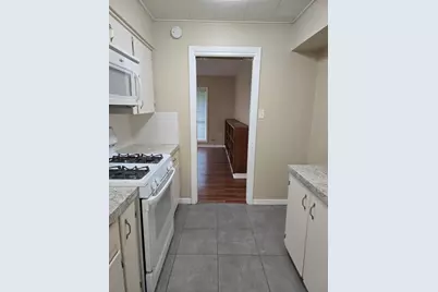 117 Lazy Lane, Lake Jackson, TX 77566 - Photo 11