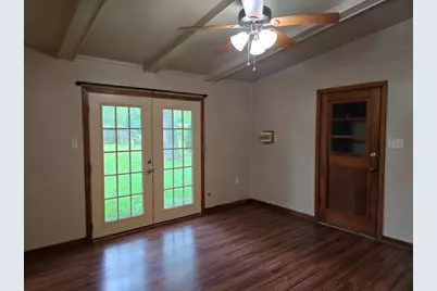 117 Lazy Lane, Lake Jackson, TX 77566 - Photo 7