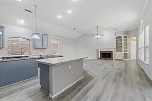 334 Indian Summer Dr, Sugar Land, TX 77479 - Photo 11