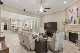 514 Pearl View Ln, Pinehurst, TX 77362 - Photo 11