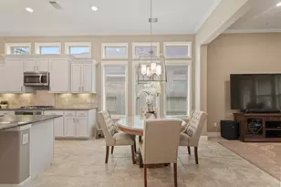 514 Pearl View Ln, Pinehurst, TX 77362 - Photo 9