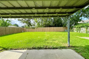 6310 Star Lake Dr, Houston, TX 77396 - Photo 23