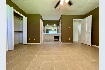 6310 Star Lake Drive, Houston, TX 77396 - Photo 15