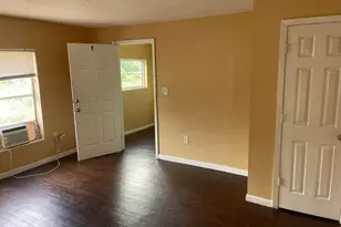 4718 Gunter St, Houston, TX 77020 - Photo 9