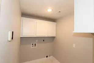 4611 Silver Fox Dr, Houston, TX 77066 - Photo 25