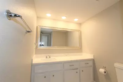 4611 Silver Fox Drive, Houston, TX 77066 - Photo 23