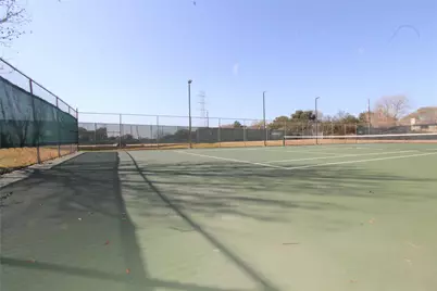 4611 Silver Fox Drive, Houston, TX 77066 - Photo 47