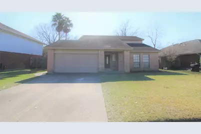 4611 Silver Fox Drive, Houston, TX 77066 - Photo 1