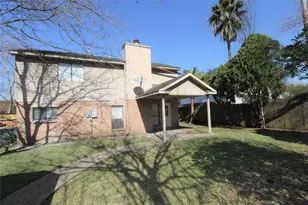 4611 Silver Fox Dr, Houston, TX 77066 - Photo 41