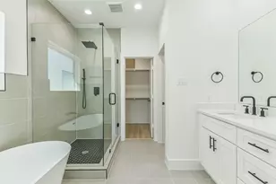 5703 Balbo St, Houston, TX 77091 - Photo 27