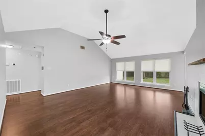 4030 Bentley Drive, Pearland, TX 77584 - Photo 7