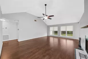 4030 Bentley Dr, Pearland, TX 77584 - Photo 7