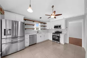 4030 Bentley Dr, Pearland, TX 77584 - Photo 11