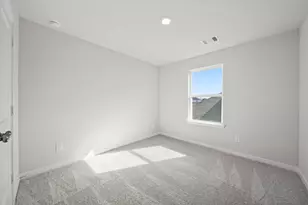 314 Bennett St, Angleton, TX 77515 - Photo 17