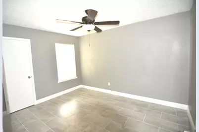 11502 W Bellfort Avenue, Houston, TX 77099 - Photo 15
