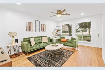 2807 Wildflower Drive #2, Bryan, TX 77802 - Photo 3