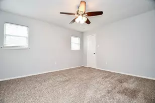 14011 Wickersham Ln, Houston, TX 77077 - Photo 35