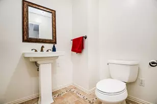 14011 Wickersham Ln, Houston, TX 77077 - Photo 19