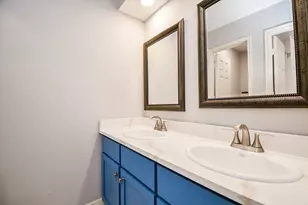 14011 Wickersham Ln, Houston, TX 77077 - Photo 29