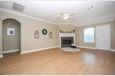 2439 Teresa Drive, Rosenberg, TX 77471 - Photo 9
