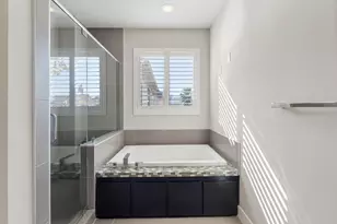 5911 Rose St, Houston, TX 77007 - Photo 21