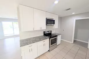 2819 Dragonwick Dr, Houston, TX 77045 - Photo 7