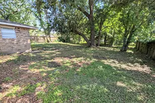 2819 Dragonwick Dr, Houston, TX 77045 - Photo 19