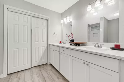 5009 Bataan Road, Houston, TX 77033 - Photo 21