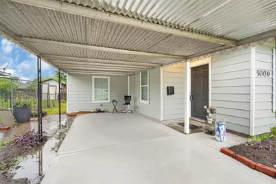 5009 Bataan Road, Houston, TX 77033 - Photo 3