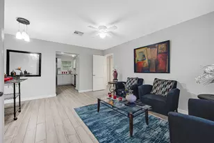 5009 Bataan Rd, Houston, TX 77033 - Photo 7