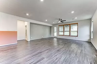 2103 Parnevik Place, Conroe, TX 77304 - Photo 19