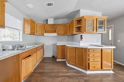 9205 Tigner Road, Rosharon, TX 77583 - Photo 15