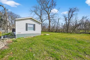 9205 Tigner Rd, Rosharon, TX 77583 - Photo 31