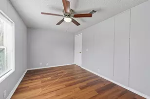 9205 Tigner Rd, Rosharon, TX 77583 - Photo 29