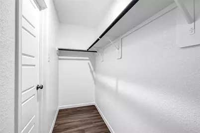 15638 Buffalo Meadow Court, Houston, TX 77090 - Photo 19