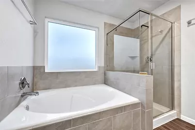 15638 Buffalo Meadow Court, Houston, TX 77090 - Photo 17