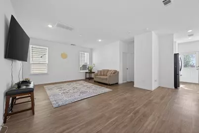 7326 Madison Commons Lane, Houston, TX 77075 - Photo 7
